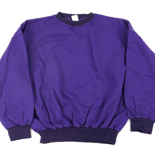 Retro 90er Jahre Sweater in lila mit Streifenbündchen