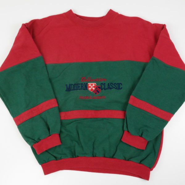 Classic vintage sweater in red green with logo print