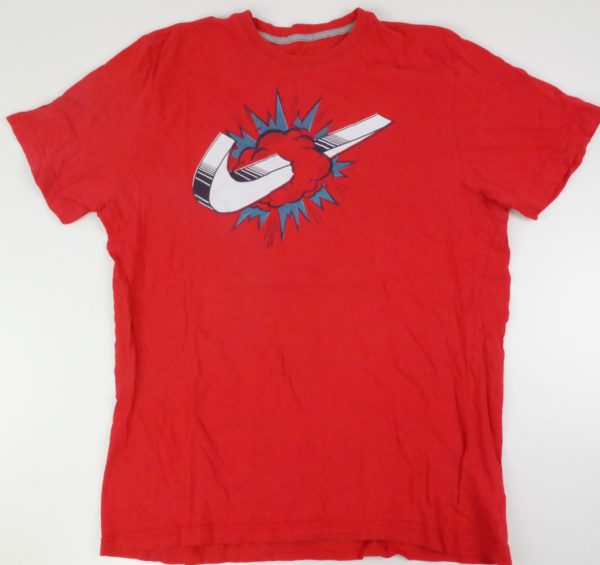 Vintage Marken T-Shirt in Rot von Nike